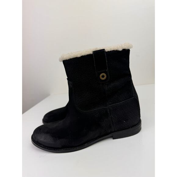 COLE HAAN Zillie Black Suede Leather Shearling Lined Pull On Wedge Booties 6.5 - Picture 4 of 9